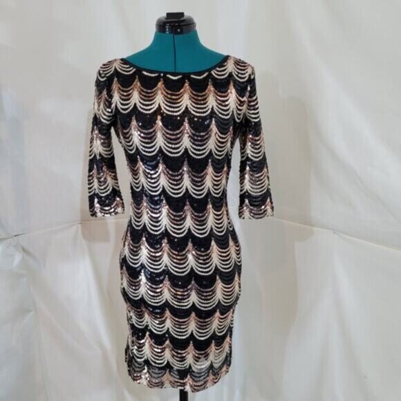 Crystal Doll by Dolls Kill Juniors' Sequined Bodycon Dress - Size Large - Picture 3 of 10